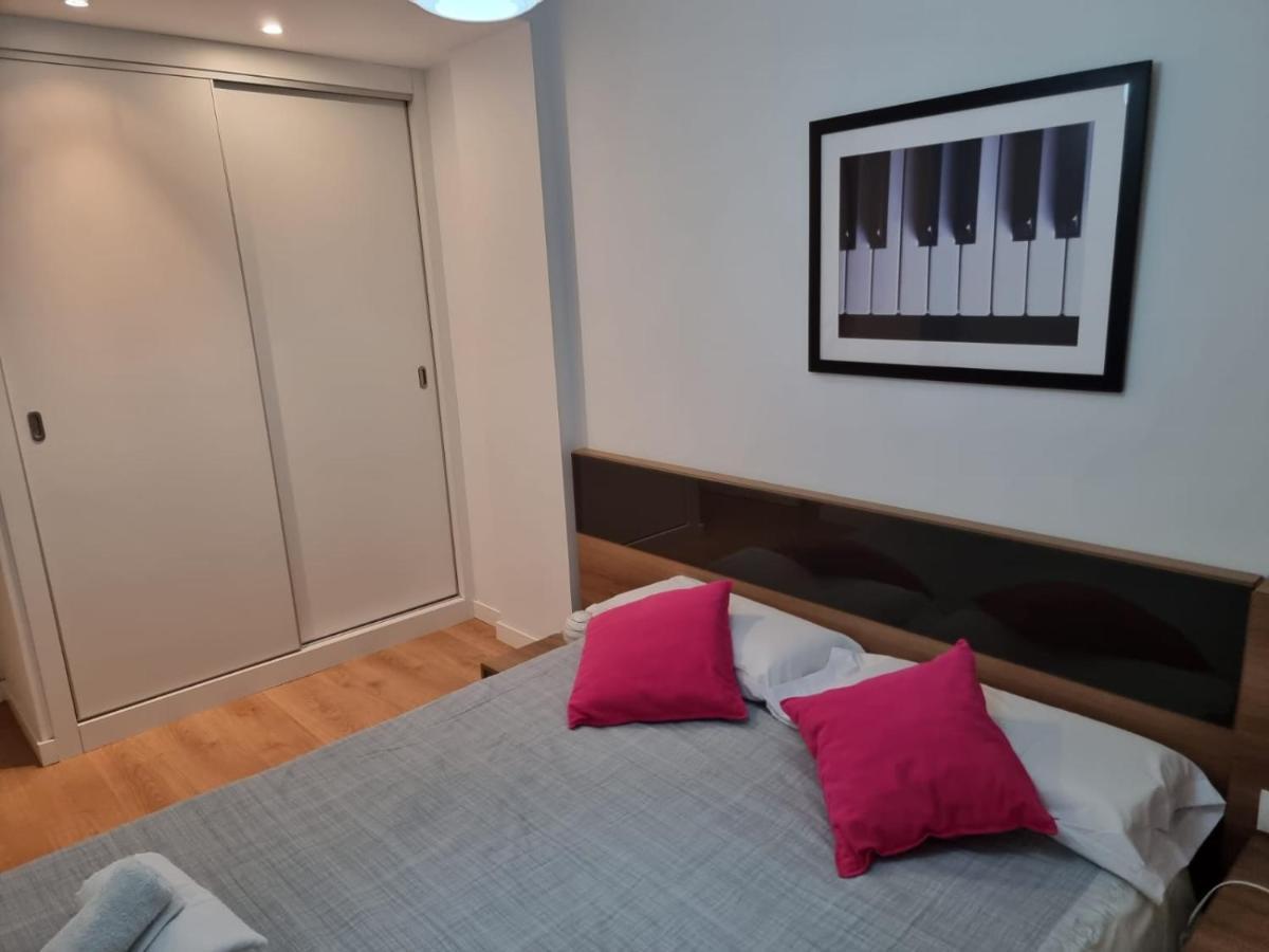 Luxury, Design, Relax, In Historical Street Lift Apartment Valencia Luaran gambar